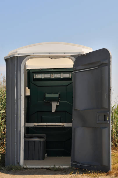 Best Porta potty delivery and setup  in Castle Shannon, PA